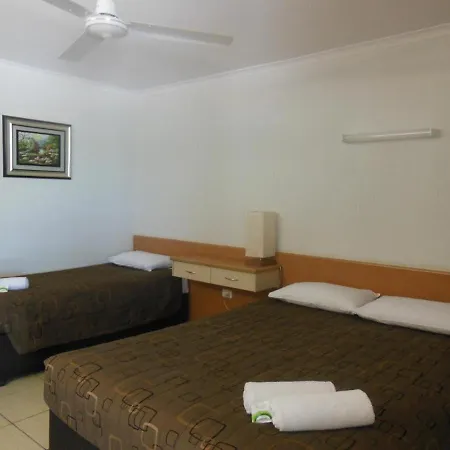 Country Road Motel Charters Towers Exterior photo