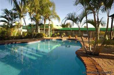 Country Road Charters Towers